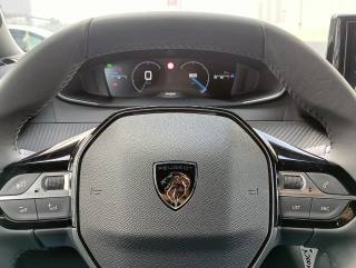 PEUGEOT 2008 usata, con Autoradio