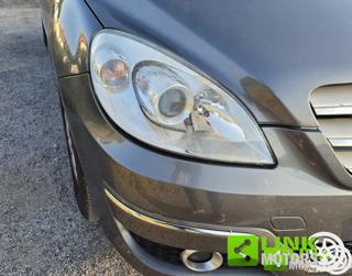 MERCEDES-BENZ B 180 usata 21