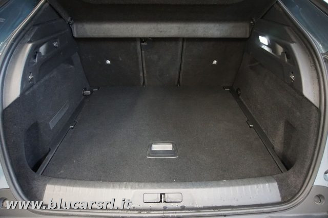 PEUGEOT 3008 usata, con Bracciolo