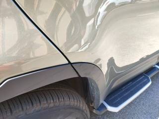 LAND ROVER Defender usata, con Fari LED