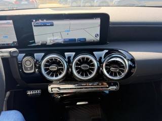 MERCEDES-BENZ A 200 usata, con Controllo elettronico della corsia