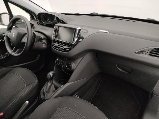 PEUGEOT 208 usata, con Luci diurne