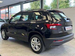 SKODA Karoq usata, con Autoradio