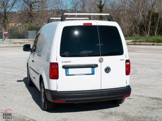 VOLKSWAGEN Caddy usata, con USB