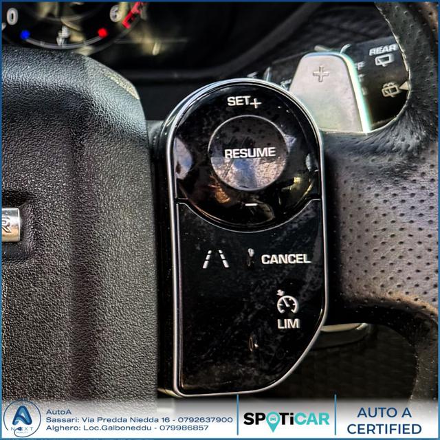 LAND ROVER Range Rover Velar usata, con Bluetooth