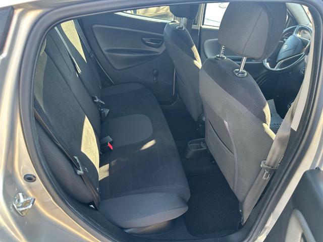 LANCIA Ypsilon usata, con Airbag testa