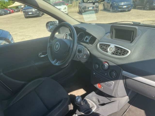 RENAULT Clio usata 12