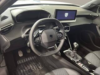 PEUGEOT 2008 usata, con Sistema di navigazione