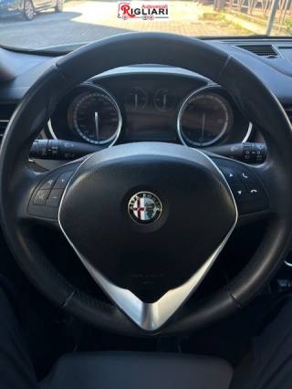 ALFA ROMEO Giulietta usata, con Sensori di parcheggio posteriori