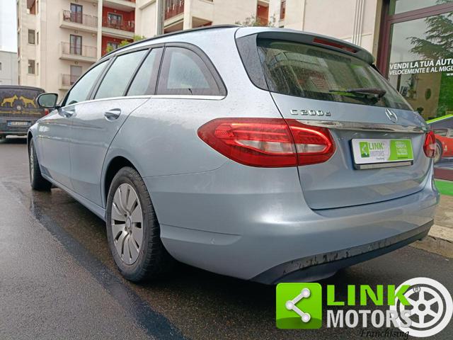 MERCEDES-BENZ C 200 usata, con Sedile posteriore sdoppiato