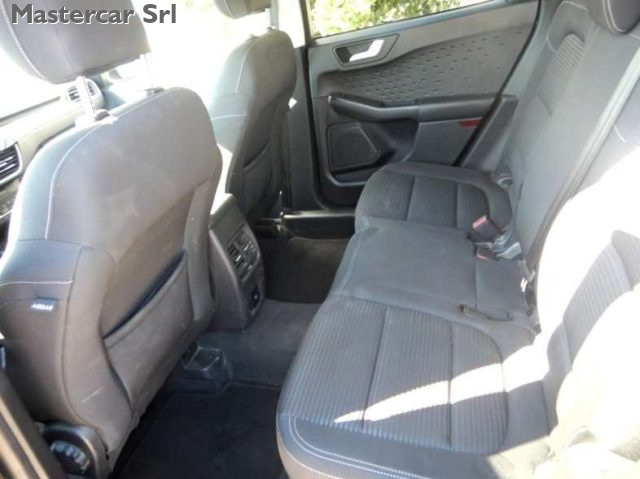 FORD Kuga usata, con Autoradio