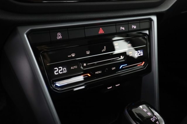 VOLKSWAGEN T-Roc usata 11