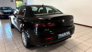 ALFA ROMEO 159 usata, con Controllo automatico clima