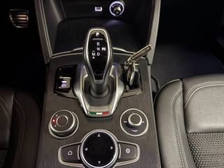 ALFA ROMEO Stelvio usata, con Chiusura centralizzata