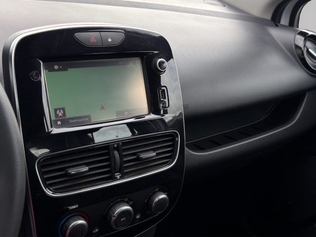 RENAULT Clio usata 12