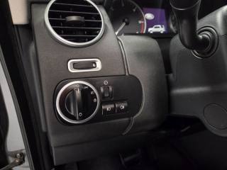 LAND ROVER Discovery usata, con Volante multifunzione