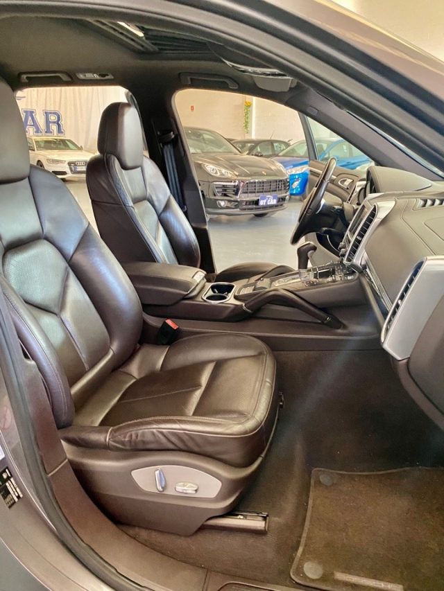 PORSCHE Cayenne usata, con Chiusura centralizzata