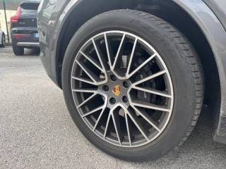 PORSCHE Cayenne usata, con Cerchi in lega