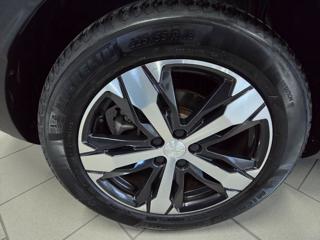 PEUGEOT 3008 usata, con Boardcomputer