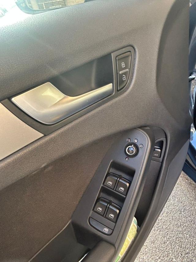 AUDI A4 usata, con Sedile posteriore sdoppiato