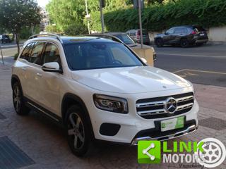 MERCEDES-BENZ GLB 200 usata 2