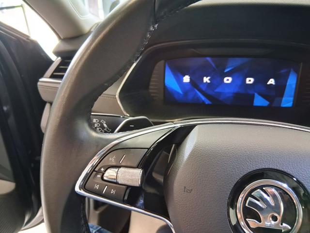 SKODA Octavia usata, con Bracciolo