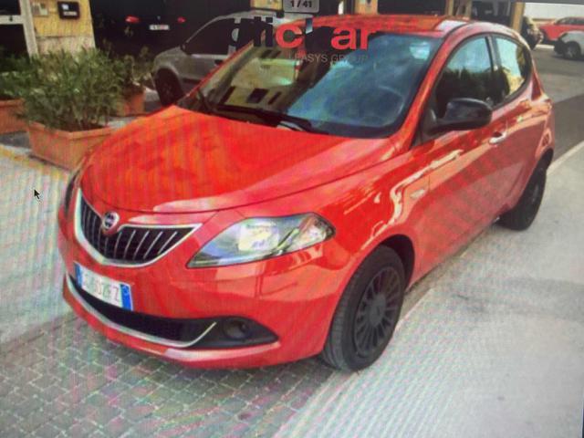 LANCIA Ypsilon usata, con Airbag