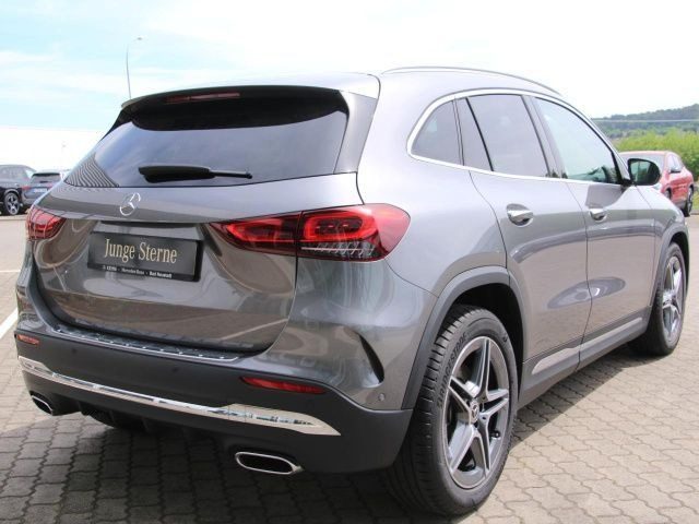 MERCEDES-BENZ GLA 220 usata, con Alzacristalli elettrici