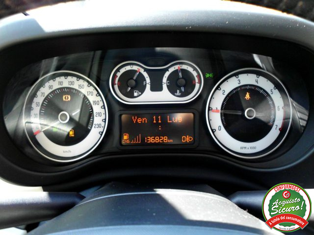 FIAT 500L usata, con USB