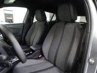 PEUGEOT 2008 usata, con Touch screen