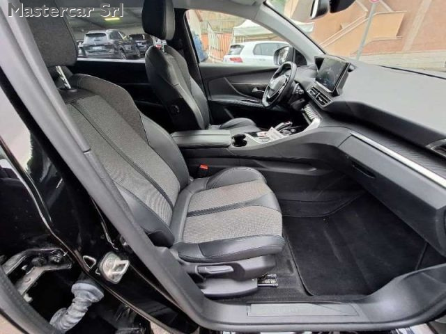 PEUGEOT 5008 usata, con ESP