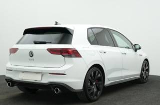 VOLKSWAGEN Golf usata, con Autoradio