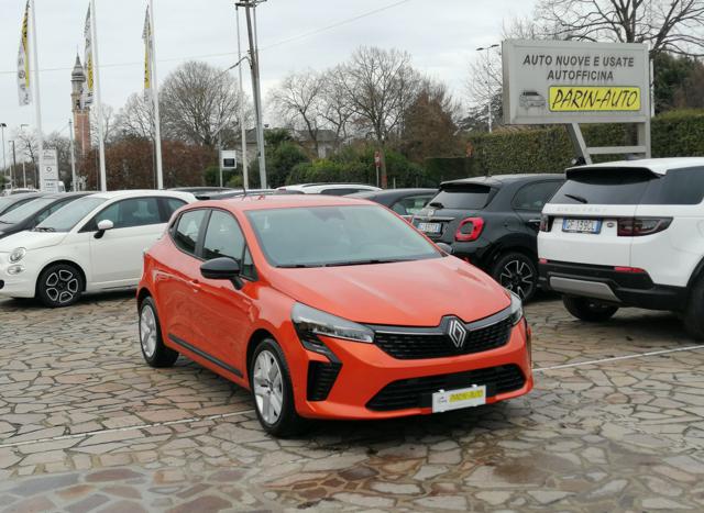 RENAULT Clio usata, con Autoradio