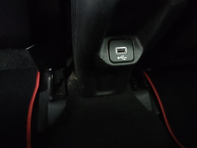 JEEP Renegade usata, con Park Distance Control