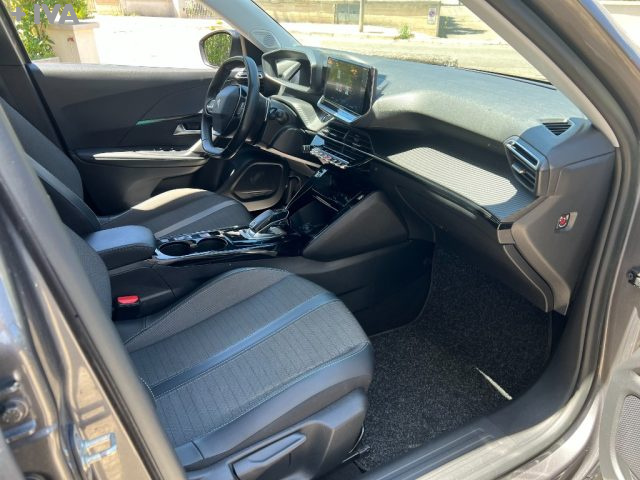 PEUGEOT 2008 usata 12