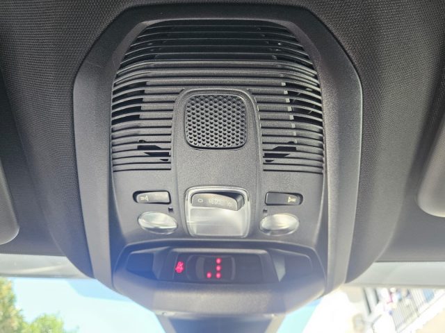 PEUGEOT 3008 usata, con MP3