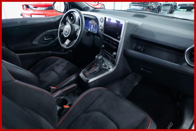 TOYOTA Yaris usata, con ESP