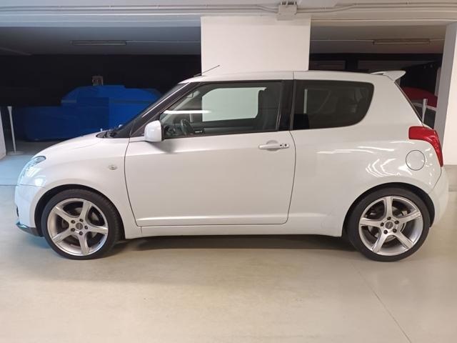 SUZUKI Swift usata, con Boardcomputer
