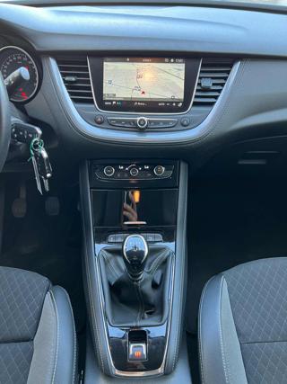 OPEL Grandland X usata, con Sistema di navigazione