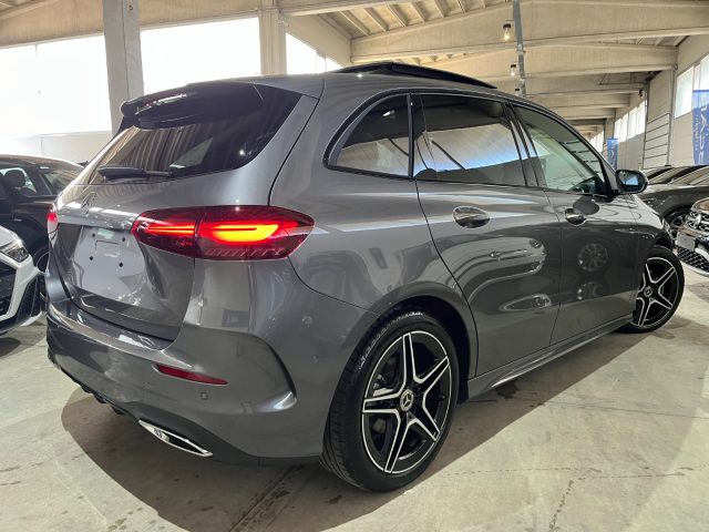 MERCEDES-BENZ B 180 usata, con Cerchi in lega