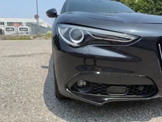 ALFA ROMEO Stelvio usata, con Portellone posteriore elettrico