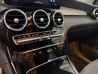 MERCEDES-BENZ GLC 220 usata, con Park Distance Control