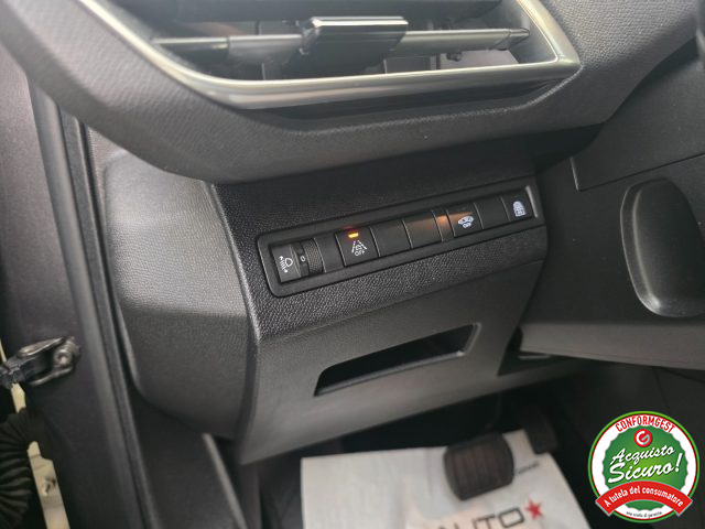 PEUGEOT 3008 usata 18