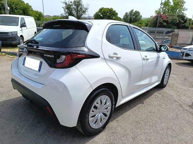 TOYOTA Yaris usata 6