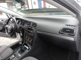 VOLKSWAGEN Golf usata, con Airbag testa