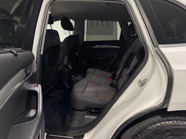 AUDI Q5 usata, con Lettore CD