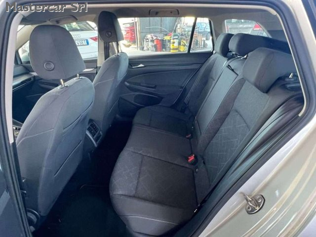 VOLKSWAGEN Golf Variant usata, con Sistema di navigazione