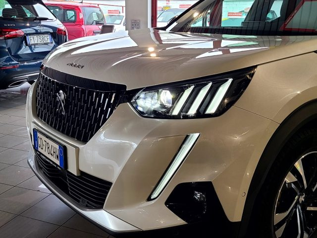 PEUGEOT 2008 usata, con Controllo vocale
