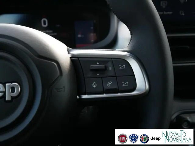 JEEP Avenger usata, con Volante in pelle