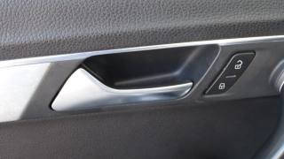 VOLKSWAGEN Passat usata 54